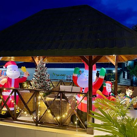 Tropical Hideaway Aparthotel Beau Vallon  Exterior photo