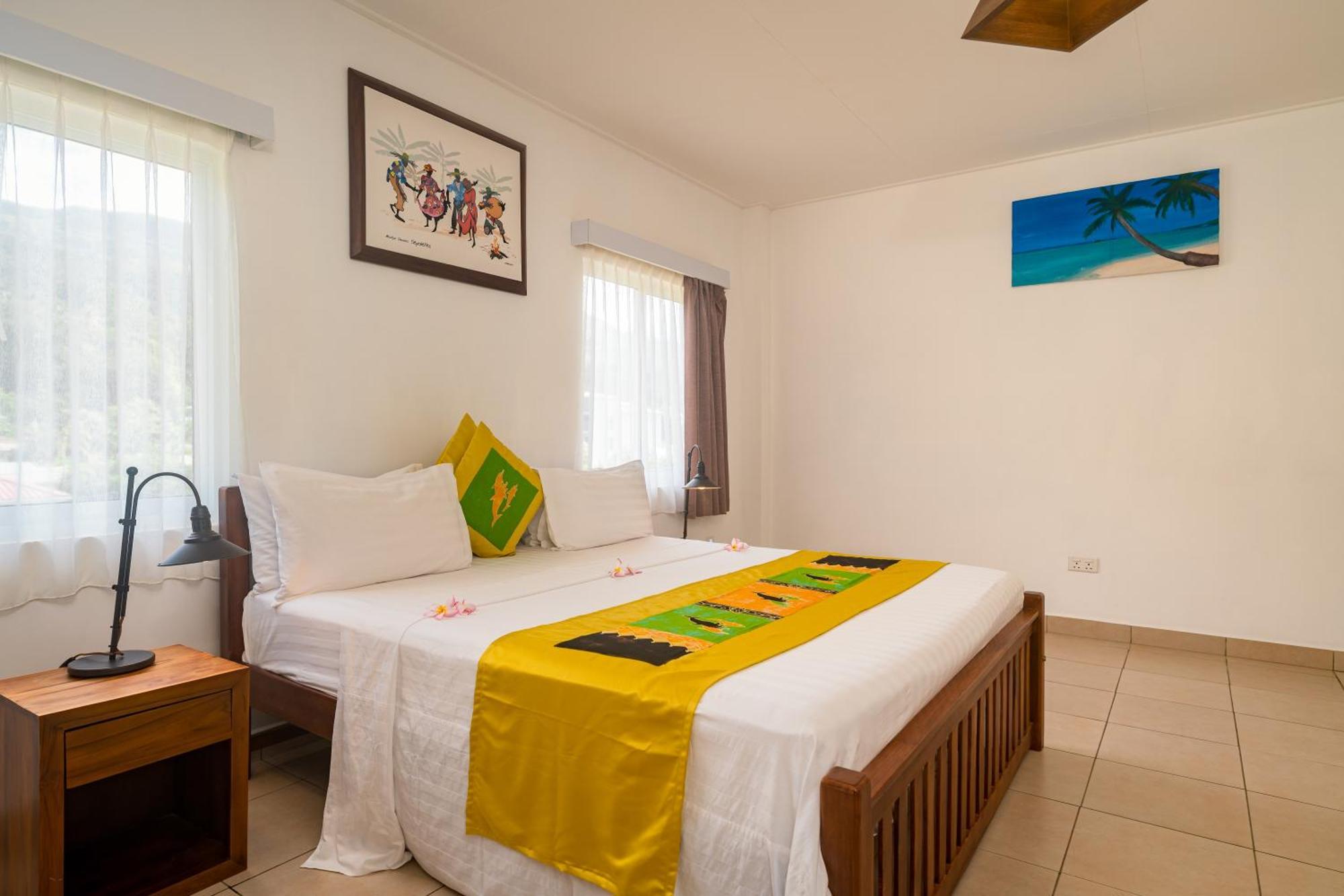Tropical Hideaway Aparthotel Beau Vallon  Exterior photo