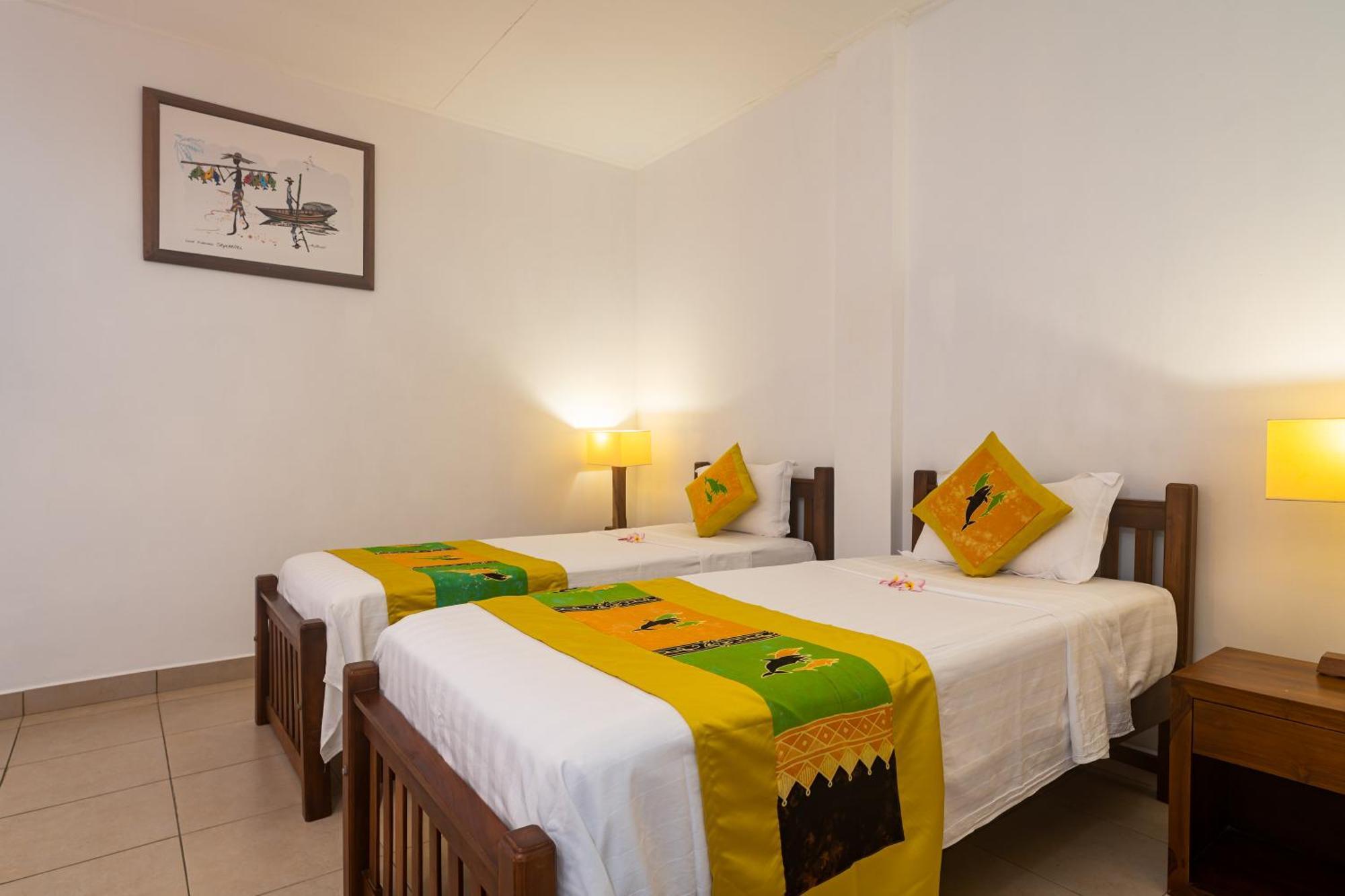 Tropical Hideaway Aparthotel Beau Vallon  Exterior photo