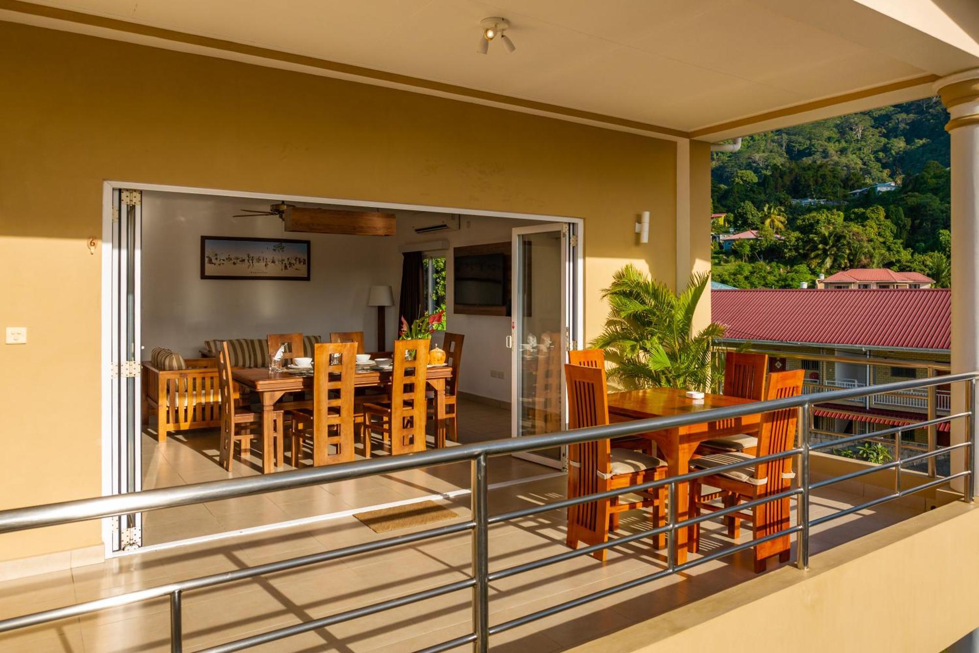 Tropical Hideaway Aparthotel Beau Vallon  Exterior photo